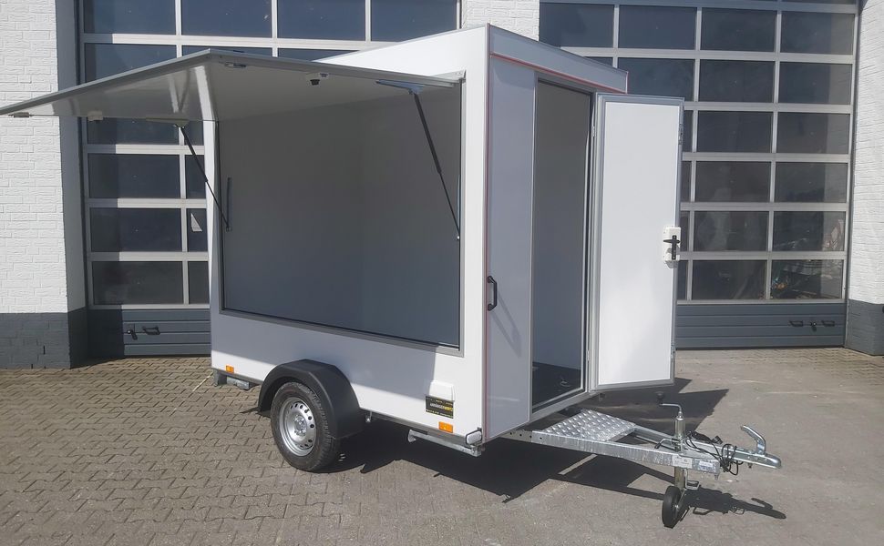 Verkaufsanhänger TFS Multi VK 250.01 250x150x200cm 1 Seitenklappe Tür 230V Strom 750kg 100kmH AKTION